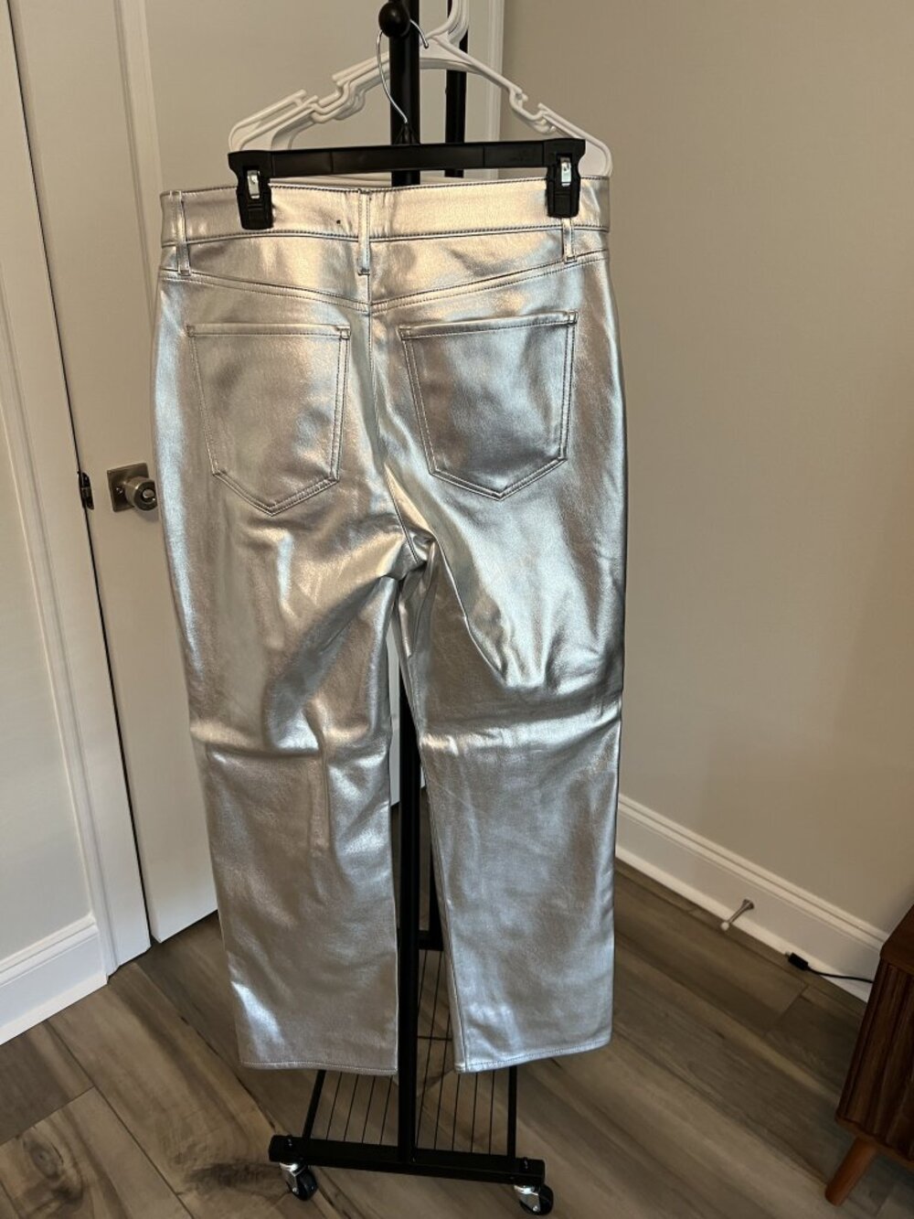 High Waisted Metallic Faux Leather Modern Straight Pant (L) - Picture 5 of 6